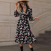 Women′s MID Length Slim Fit Printed V Neck Long Sleeved Dress